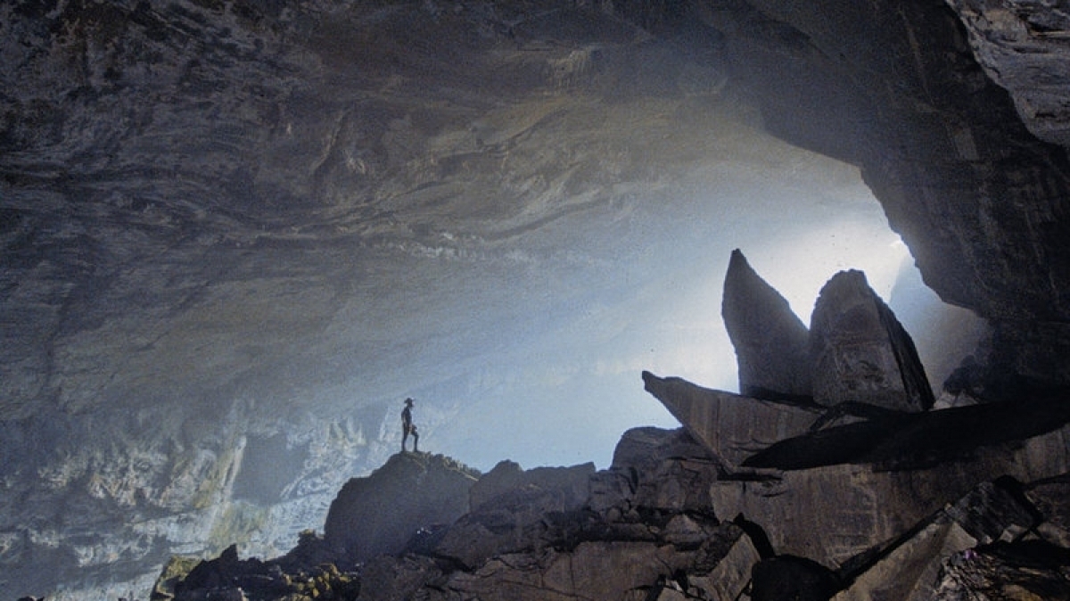 Cheve: 100 days underground